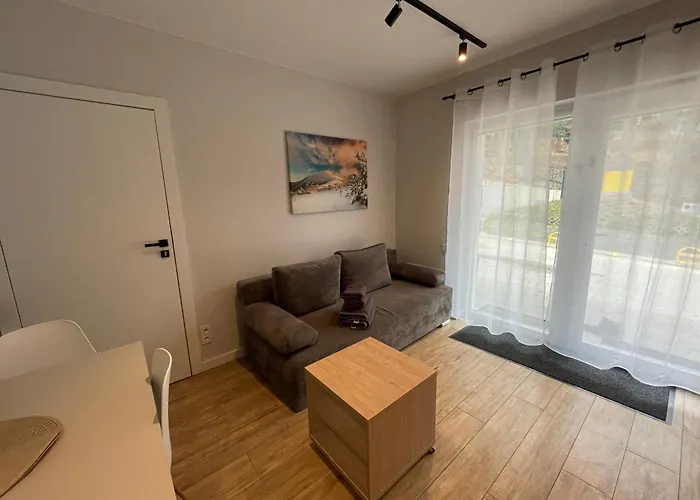 Przystanek - Ul Slowackiego 5a * Karpacz