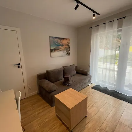 Przystanek - Ul Slowackiego 5a * Karpacz