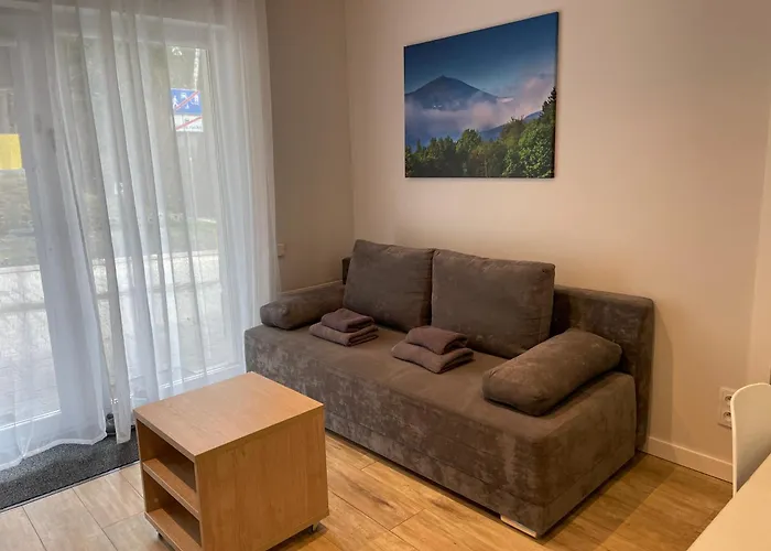 Przystanek - Ul Slowackiego 5a * Карпач